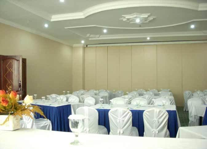 Hotel Madani Medan - Syariah Hotel Екстер'єр фото